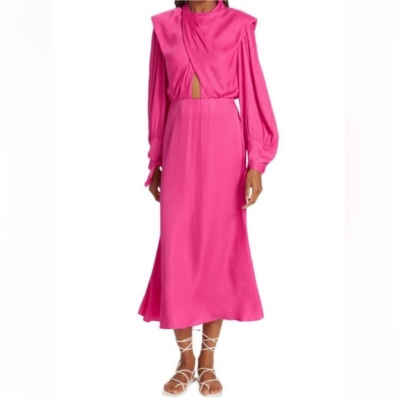 FARM Rio Dresses & Skirts - NWT Farm Rio‎ Shoulder Pad Dress